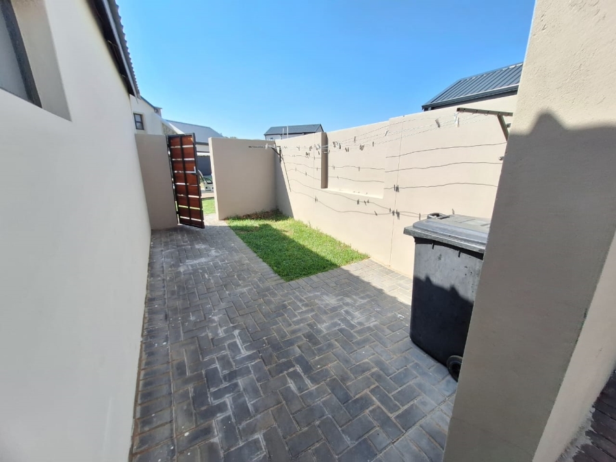 4 Bedroom Property for Sale in La Camargue Private Country Estate North West
